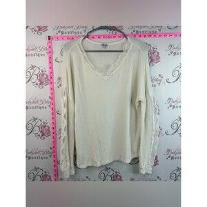 Kismet long sleeve Lacie crochet Cream Long Sleeve Lace-Trim Waffle Knit Top
